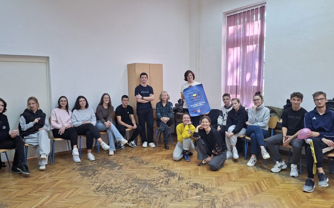 Predstava “Pozdravi pozdravima” u okviru jednog od programa iz projekta Ruksak (pun) kulture Ministarstva kulture i medija
